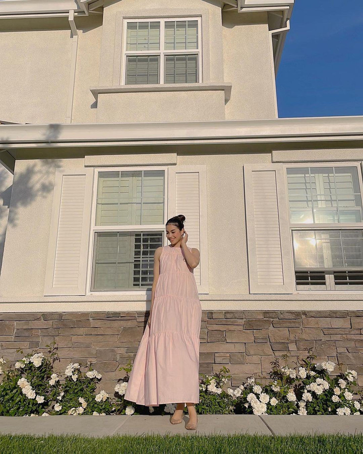 Sao Việt 9/5: MC Hoàng Oanh rạng rỡ bên con trai, lấy lại tinh thần sau ly hôn - 6