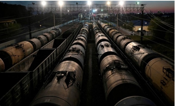 Châu Âu sẽ ra sao nếu cương quyết cấm dầu Nga? - 2