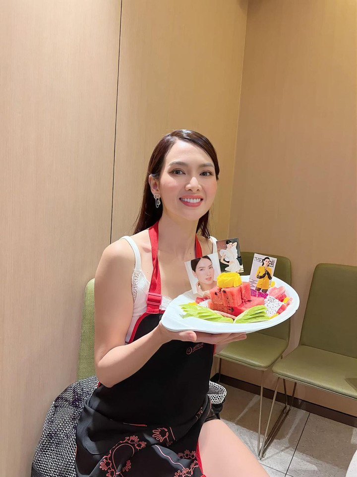 Sao Việt 10/5: Đỗ Mỹ Linh khoe được dẫn SEA Games, Minh Tú úp mở đã chia tay - 6