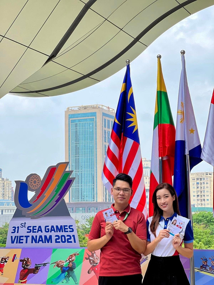 Sao Việt 10/5: Đỗ Mỹ Linh khoe được dẫn SEA Games, Minh Tú úp mở đã chia tay - 2