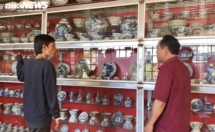 Ảnh: 'Bảo tàng mini' chứa đựng hơn 18.000 cổ vật giữa lòng phố núi - 1