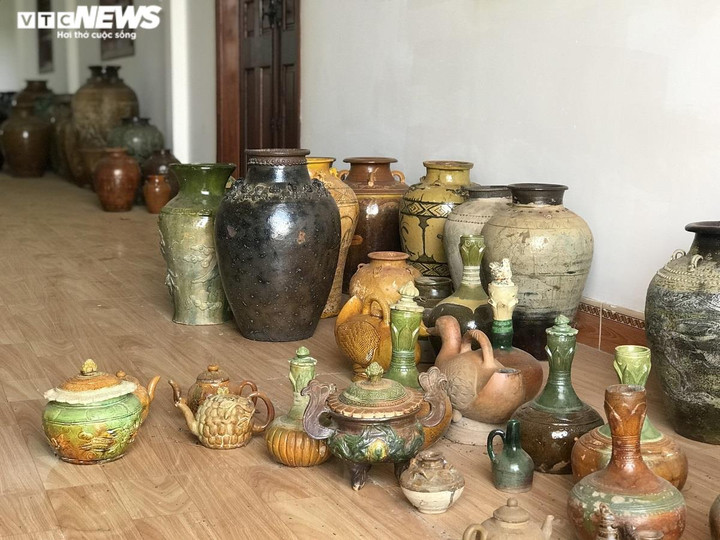 Ảnh: 'Bảo tàng mini' chứa đựng hơn 18.000 cổ vật giữa lòng phố núi - 6