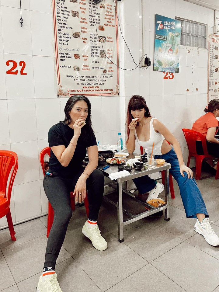 Sao Việt 11/5: Diva Thanh Lam ngày càng trẻ, 'dính như sam' bên chồng chưa cưới - 9