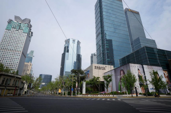 Tác động kinh tế khủng khiếp của đợt dịch đang tàn phá Trung Quốc - 1