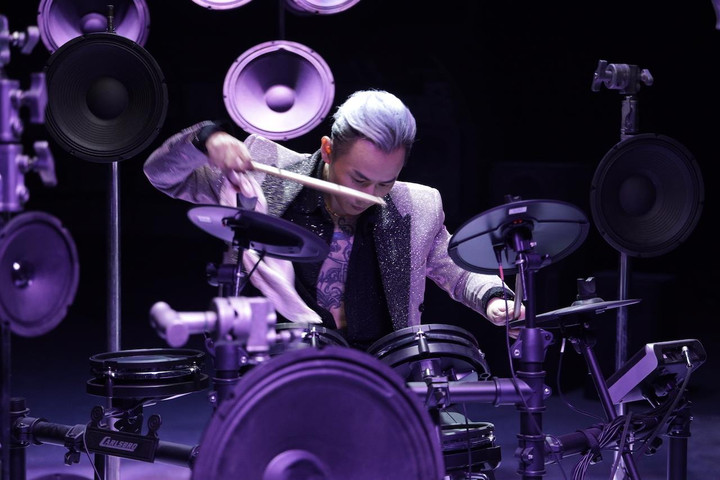 Binz tham gia music tour kéo dài 2 tháng cùng hàng nghìn sinh viên - 2