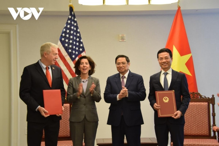 Thủ tướng Phạm Minh Chính tiếp Bộ trưởng Thương mại Mỹ - 4