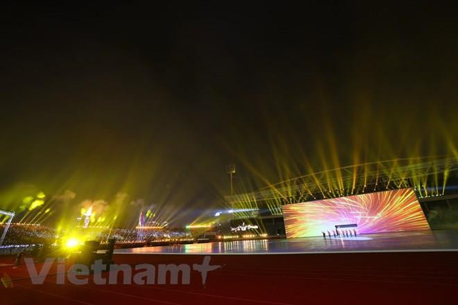 Bạn bè quốc tế ấn tượng, bày tỏ khen ngợi về Lễ khai mạc SEA Games 31 - 39