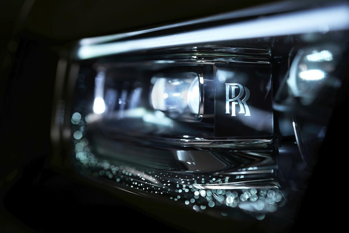 Rolls-Royce Phantom hé lộ thiết kế mới cho bản nâng cấp - 3