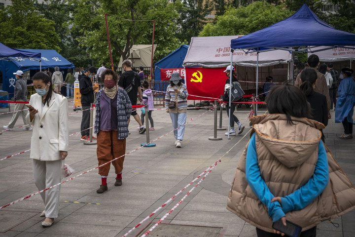 Bắc Kinh vắng bóng người ra đường - 7