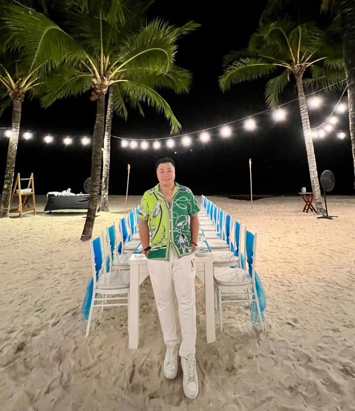 Sao Việt 14/5: 2 mỹ nhân gợi cảm nhất 'vũ trụ phim VTV' đua nhau khoe dáng - 12