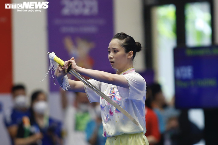 Hoa khôi Wushu Dương Thúy Vi ngại nói chuyện tình yêu - 1