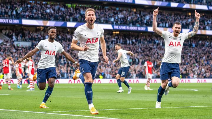 Harry Kane tỏa sáng, Tottenham đè bẹp Arsenal - 1