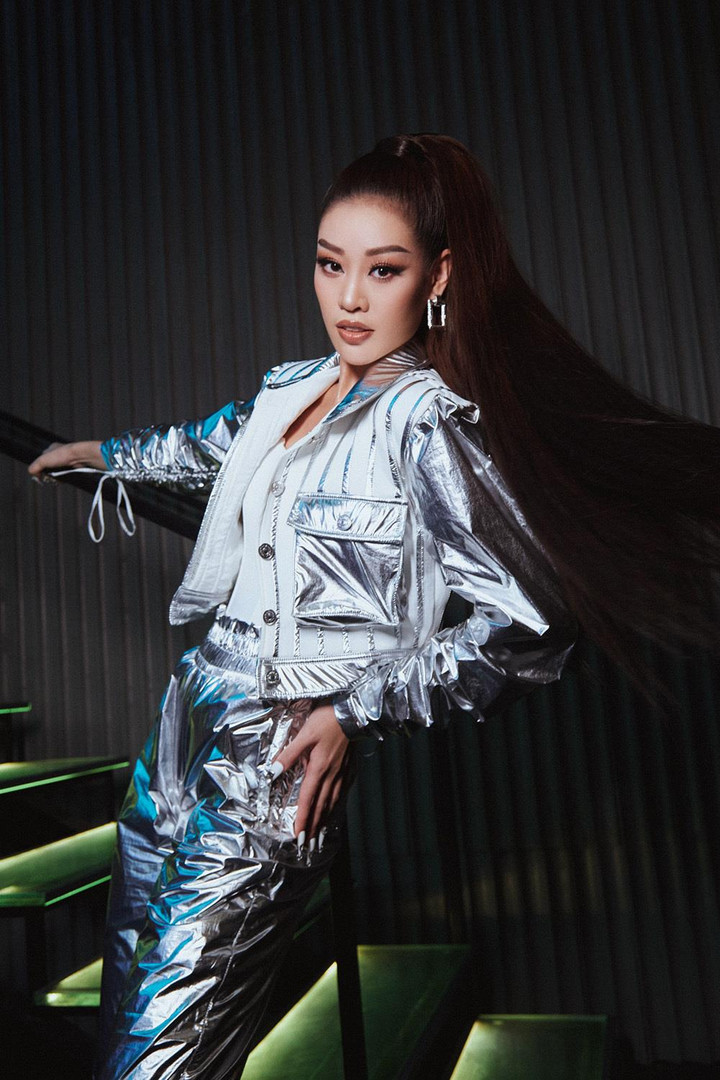 Hoa hậu Khánh Vân cá tính khi ngồi ghế giám khảo chọn người mẫu - 4