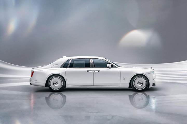 Rolls-Royce Phantom hé lộ thiết kế mới cho bản nâng cấp - 8
