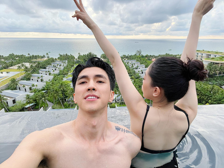 Sao Việt 15/5: Cặp đôi 'Những cô gái chân dài' không mấy khác biệt sau 20 năm - 10