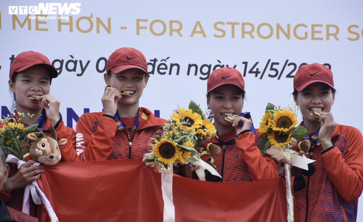 Trực tiếp SEA Games 31 ngày 14/5: Nguyễn Huy Hoàng vô địch, Thanh Bảo phá kỷ lục - 17