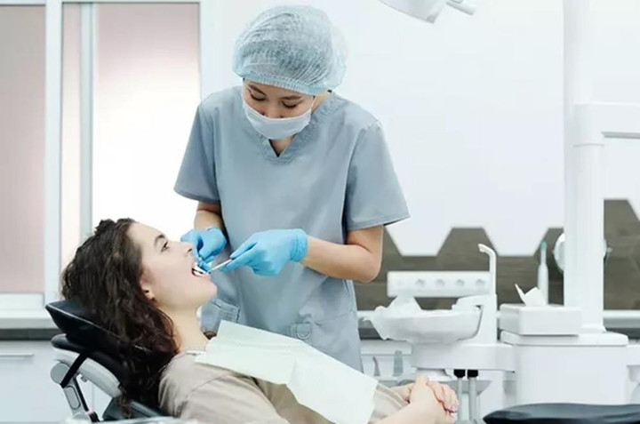 5 loại bệnh nguy hiểm có cùng triệu chứng khô miệng - 1