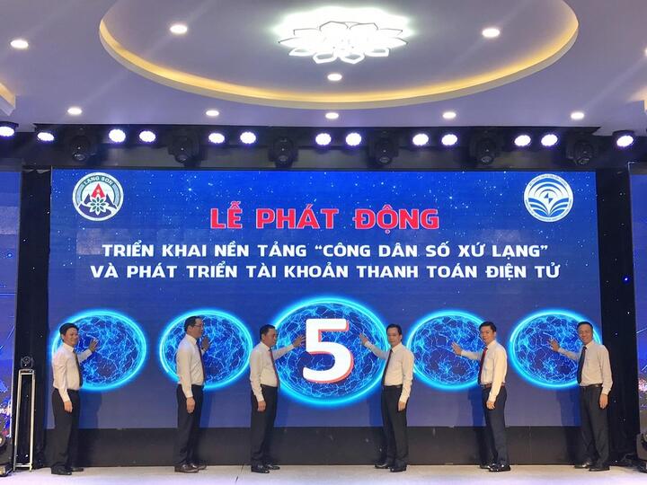 Lạng Sơn triển khai nền tảng công dân số xứ Lạng - 2