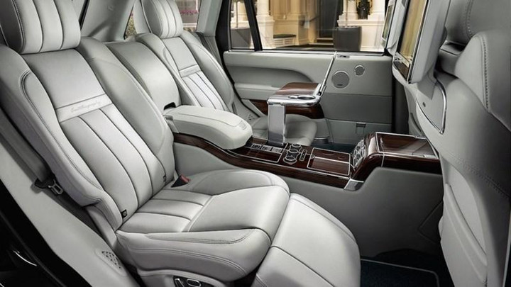 Những trang bị trên ô tô có thể hữu ích khi đi chơi xa - 2