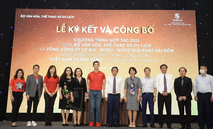 Ra mắt chương trình cộng đồng 'Việt Nam thắng Vàng' hướng tới SEA Games 31 - 2