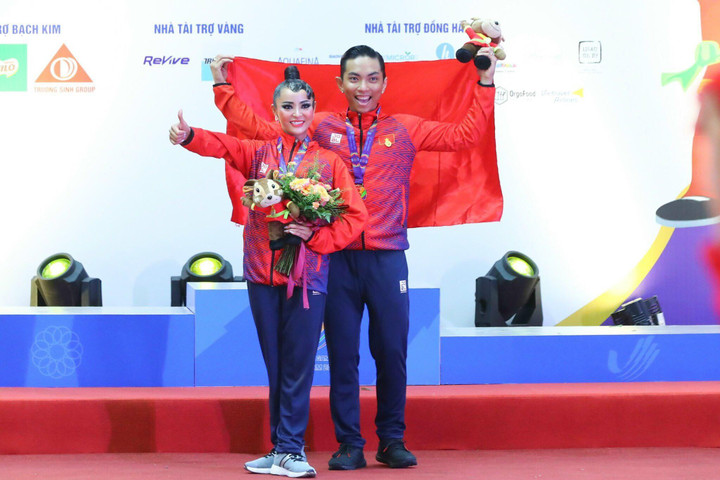 Kiện tướng khiêu vũ nửa năm tập online, giành HCV SEA Games - 2