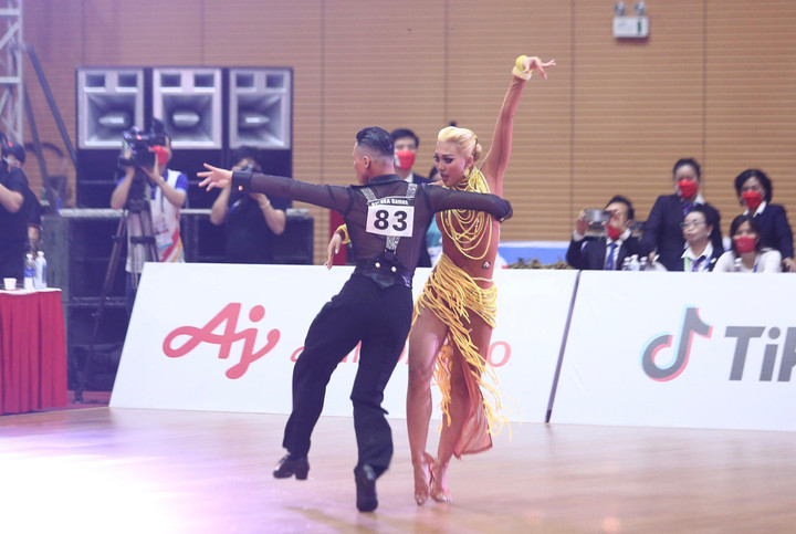 Kiện tướng khiêu vũ nửa năm tập online, giành HCV SEA Games - 3