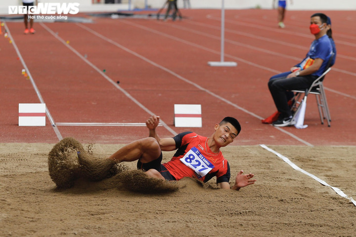 Trực tiếp SEA Games 31 hôm nay 15/5: Việt Nam đón mưa HCV từ Wushu, Điền kinh - 17