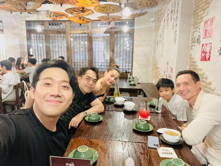 Sao Việt 16/5: Cát Phượng vui vẻ sau thông báo chia tay Kiều Minh Tuấn - 11