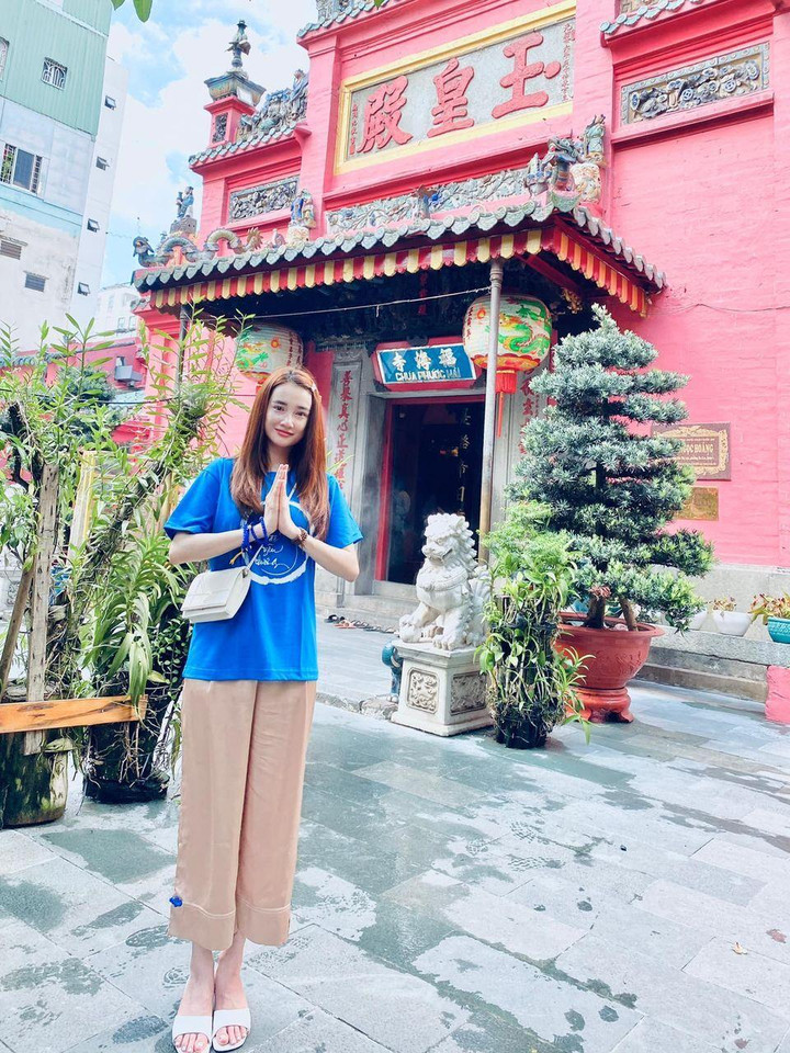 Sao Việt 16/5: Cát Phượng vui vẻ sau thông báo chia tay Kiều Minh Tuấn - 10