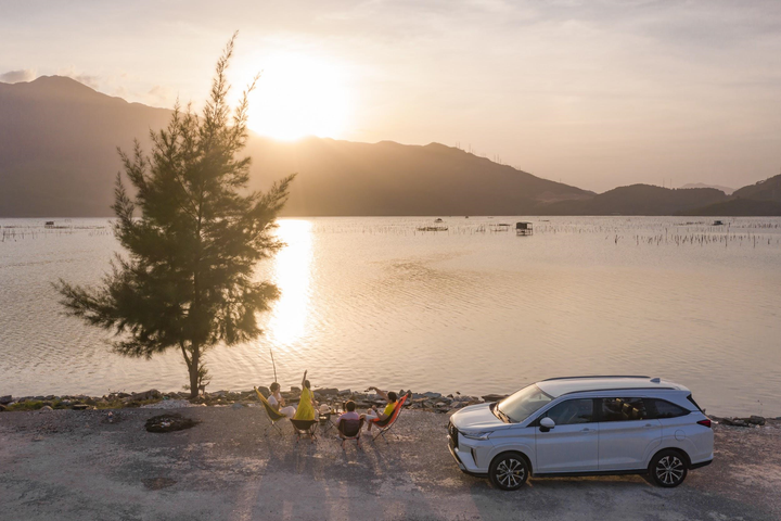 Toyota Veloz Cross - Chiếc MPV tạo cơn sốt với phong cách và tiện nghi - 6