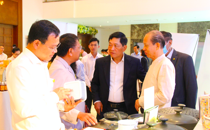 Khuyến nghị xây dựng cơ sở dữ liệu để theo dõi 'sức khỏe' doanh nghiệp - 1