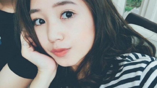 Mẹo chụp ảnh tự sướng giúp mặt bớt tròn, đẹp long lanh - 2