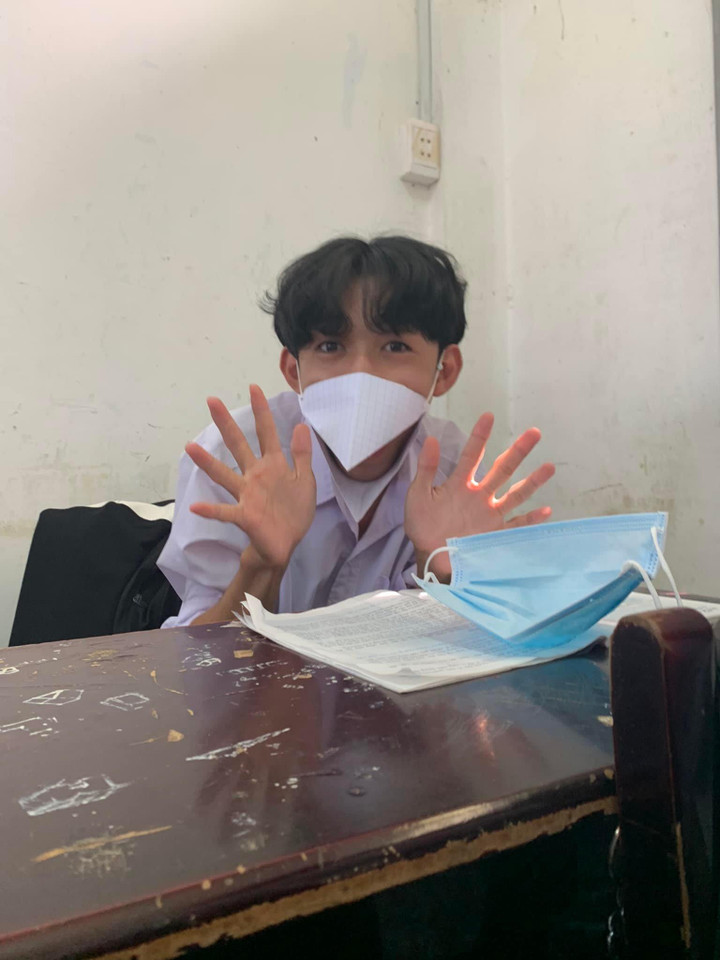 Học sinh rần rần đu trend hóa 'chú chim chăm chỉ' với 'khẩu trang' siêu hài - 3