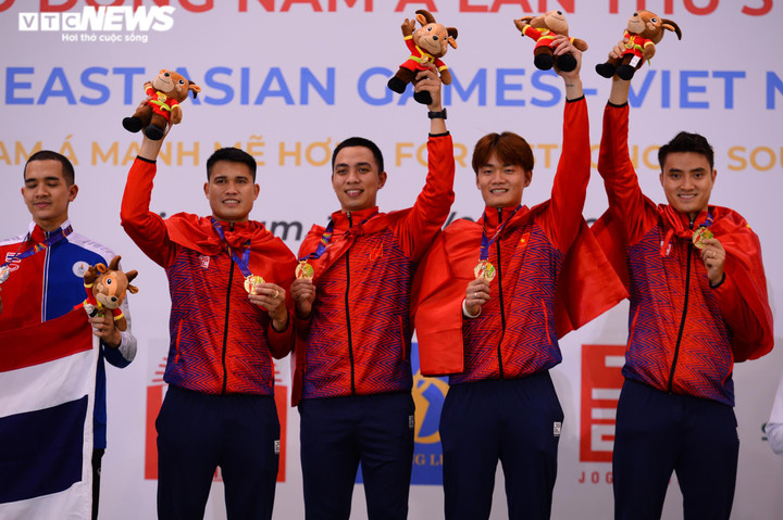 Thực hư kiếm thủ Vũ Thành An hành hung đồng đội - 1