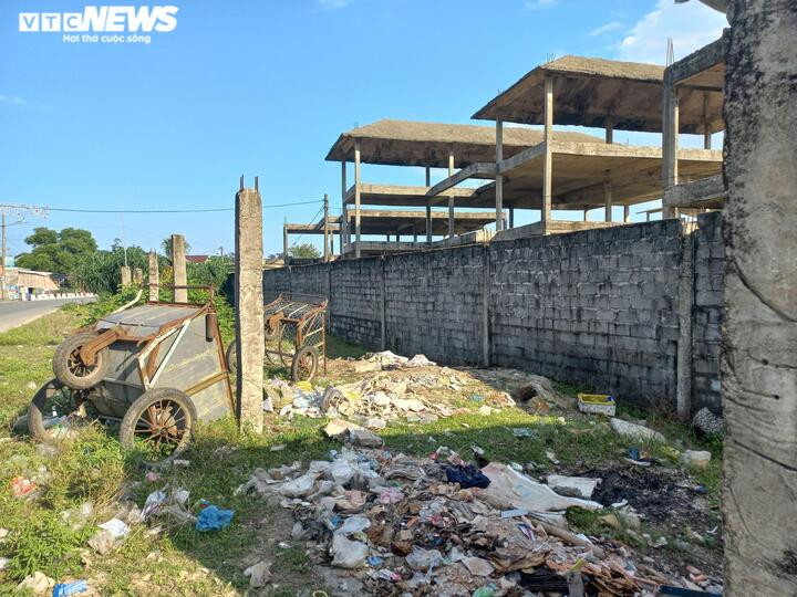 Cận cảnh những dự án nghỉ dưỡng trăm tỷ bỏ hoang ở Huế - 3