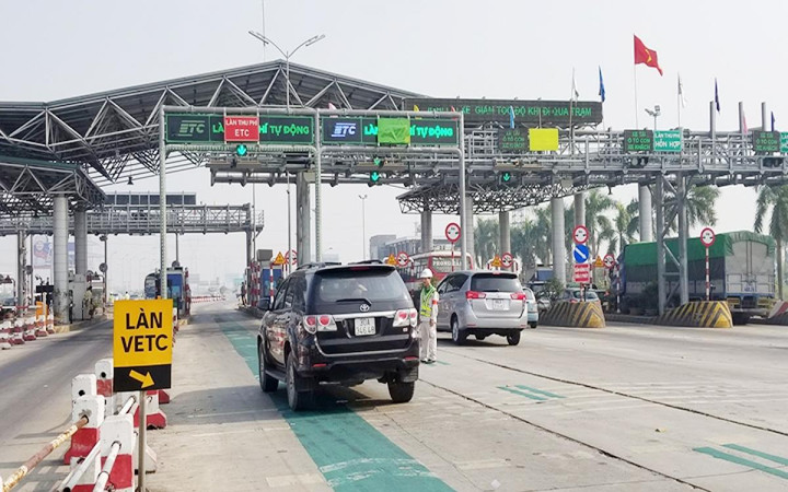 Thu phí không dừng ETC triển khai ì ạch, bao giờ hoàn thiện? - 1