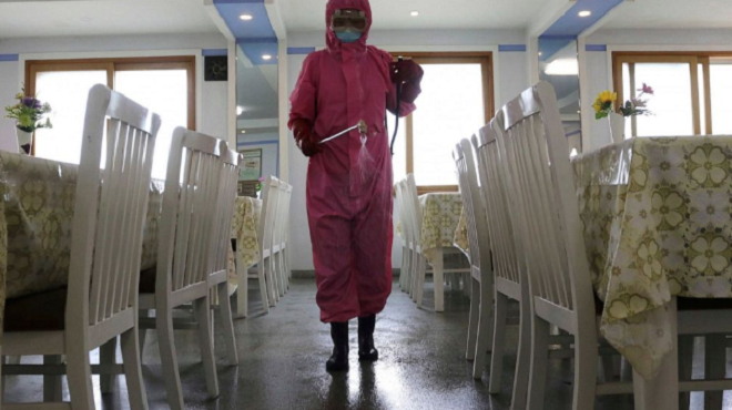 Triều Tiên ghi nhận thêm gần 270.000 ca sốt giữa đợt bùng phát COVID-19 - 1