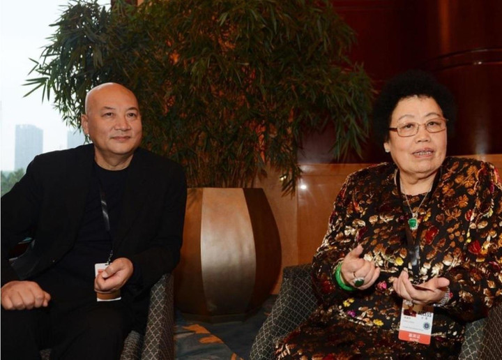 'Đường Tăng' Trì Trọng Thuỵ: Không con cái, tuổi 70 vẫn livestream bán hàng - 2