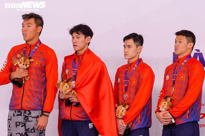 Trực tiếp SEA Games 31 hôm nay 16/5: Nguyễn Huy Hoàng, Trần Hưng Nguyên vô địch - 2