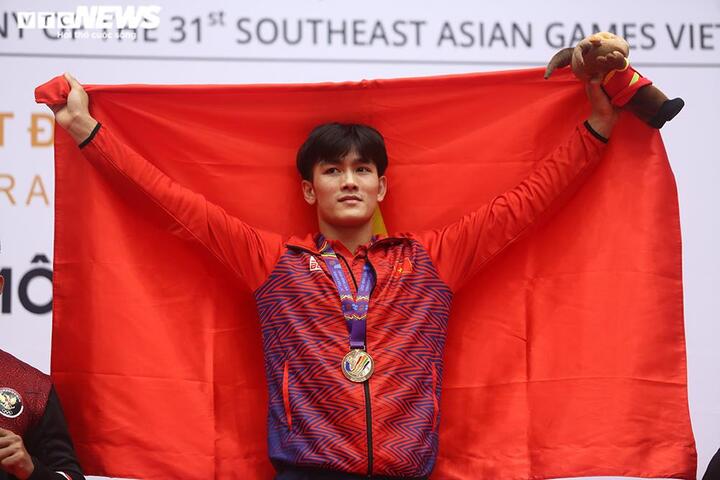 Trực tiếp SEA Games 31 hôm nay 17/5: Đội bơi tiếp sức 4x200m tự do phá kỷ lục - 16
