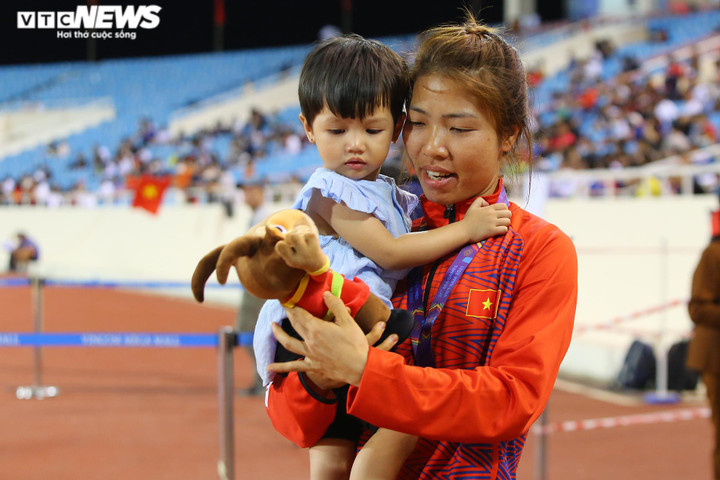 Nhà vô địch ASIAD Bùi Thị Thu Thảo suýt bỏ SEA Games, phải tiêm giảm đau thi đấu - 1