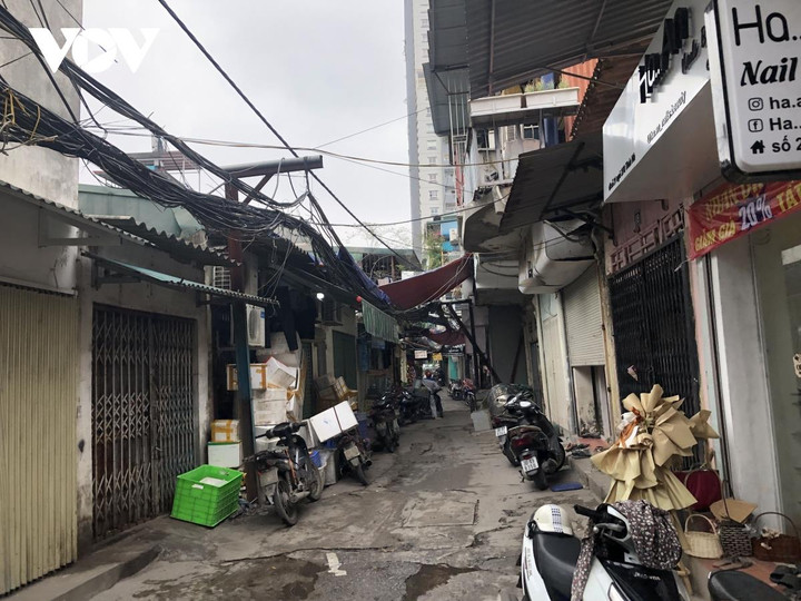 Vướng mặt bằng, dự án Công viên văn hoá Đống Đa bị dân nhảy dù chiếm đất - 9