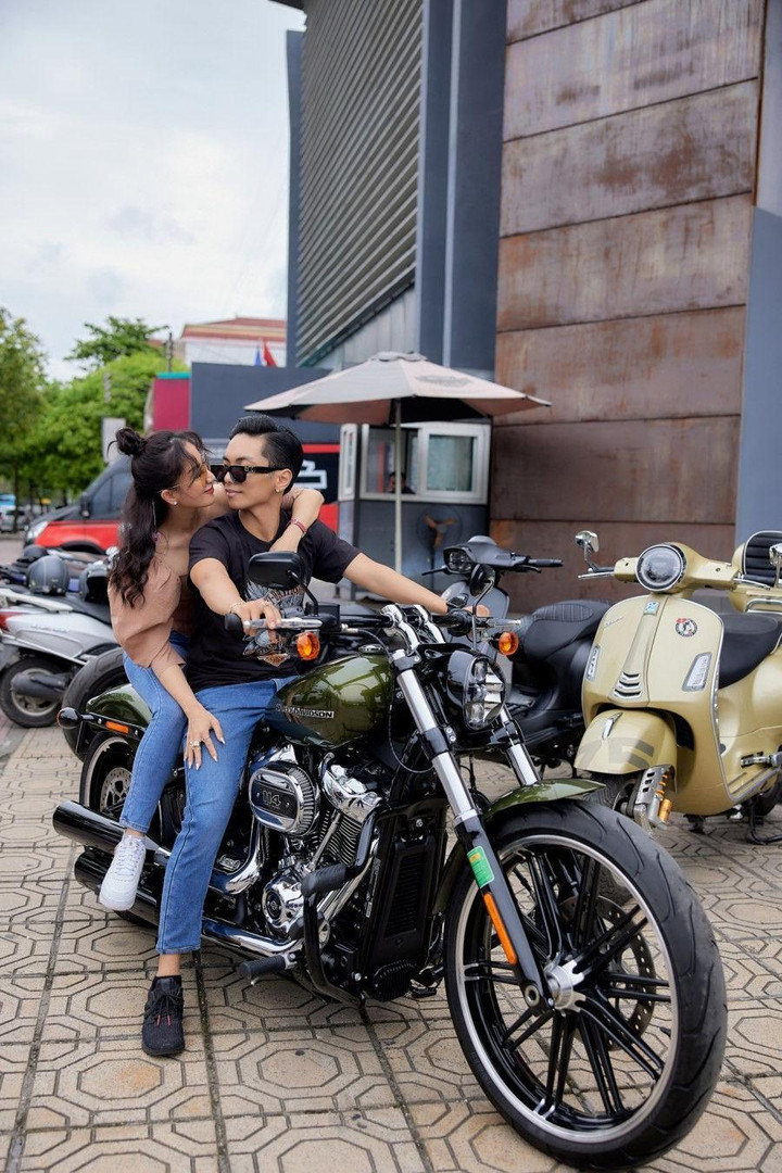 'Soi' chiếc Harley-Davidson tiển tỷ mà Khánh Thi tặng Phan Hiển - 7