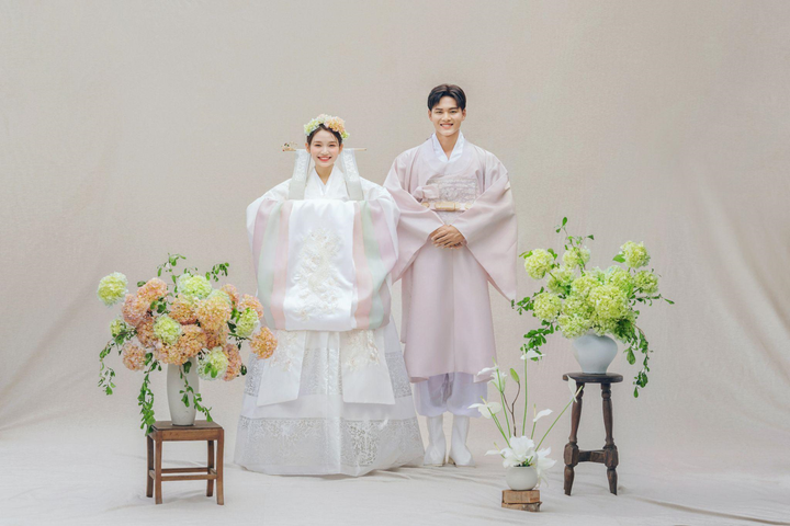 Áo dài và Hanbok WEDDING BOOK - Điểm nhấn khác biệt cho ngày cưới - 1