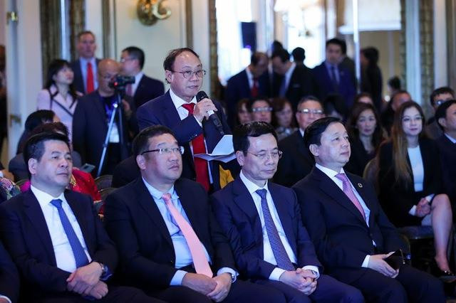 Thủ tướng gặp kiều bào tại Mỹ: 'Nước Việt Nam là một, dân tộc Việt Nam là một' - 3