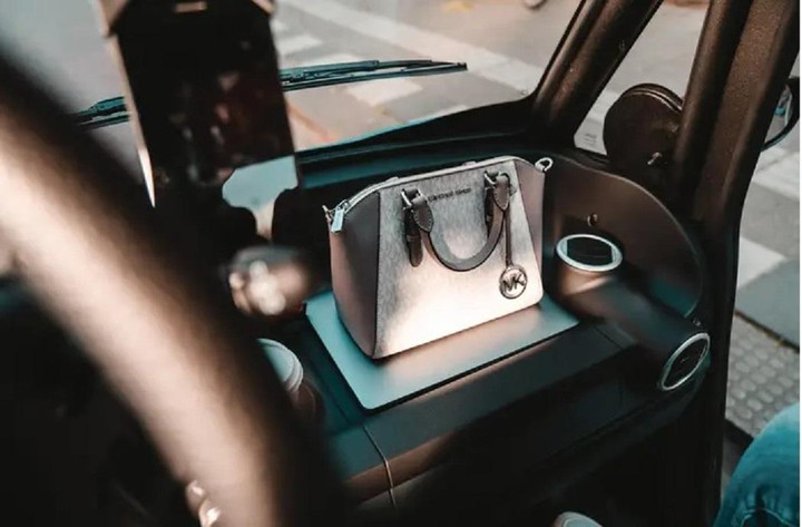 Ô tô chạy bằng năng lượng mặt trời, giá chỉ 150 triệu đồng - 10