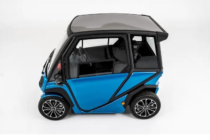 Ô tô chạy bằng năng lượng mặt trời, giá chỉ 150 triệu đồng - 3