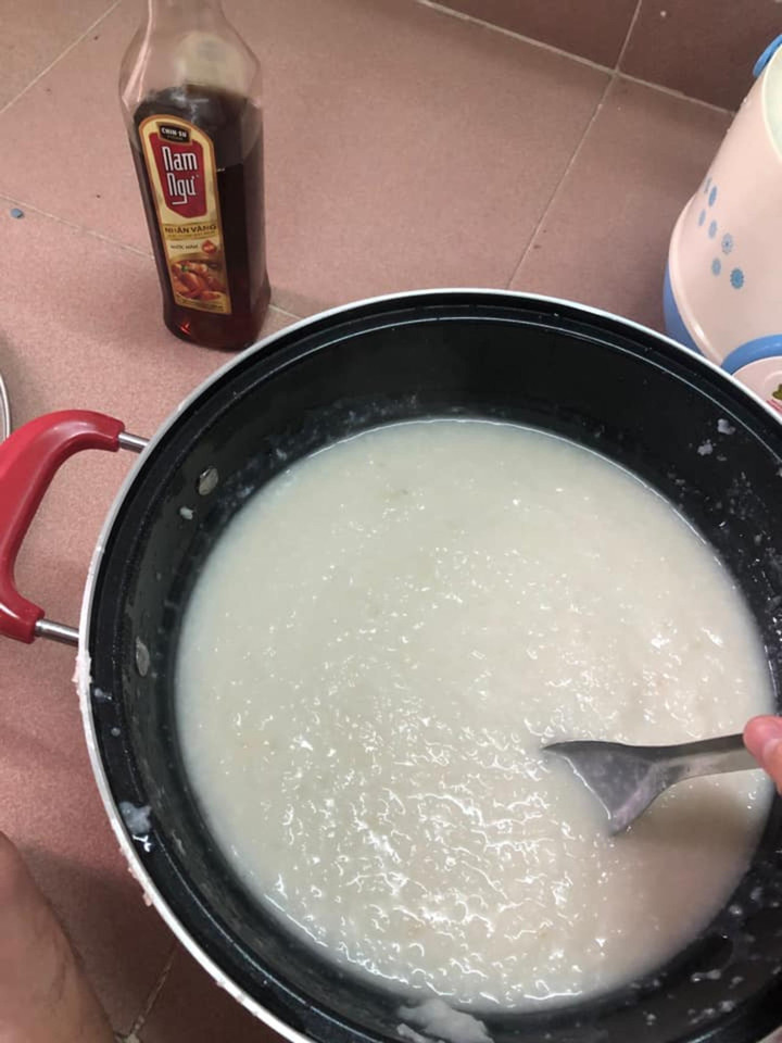 Chưa cuối tháng mà dân tình đã mời nhau bữa cơm 'thiếu mùi tiền, thừa hài hước' - 4