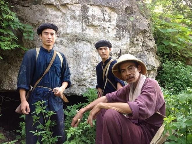 Ngoài Tiến Hợi, những nghệ sĩ nào từng vào vai Bác Hồ thành công trên màn ảnh? - 4