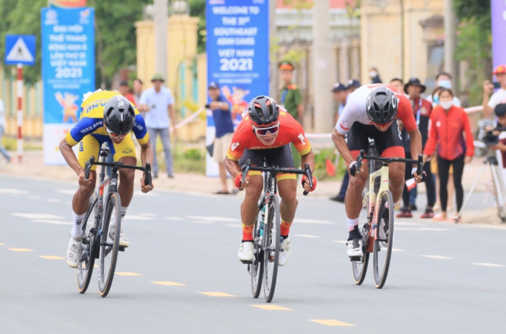 Trực tiếp SEA Games 31 hôm nay 19/5: U23 Việt Nam vào chung kết gặp U23 Thái Lan - 32